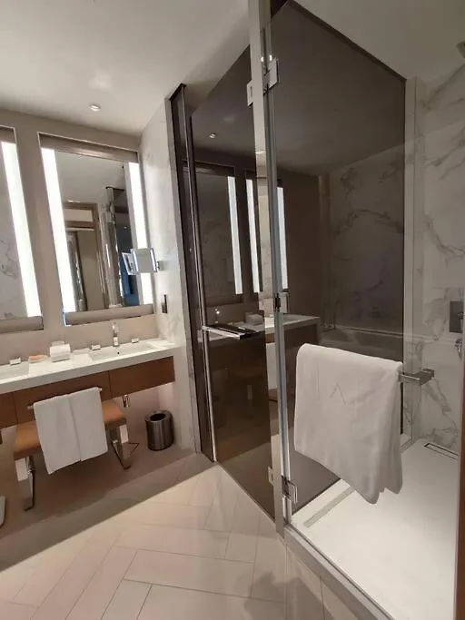 Luxury Of 1 Minute Walk To Burj Khalifa & D/Opera Apartment Dubai